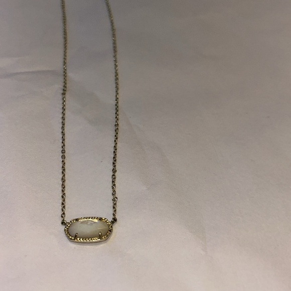 Kendra Scott White Stone Gold Necklace 16” - Picture 3 of 7